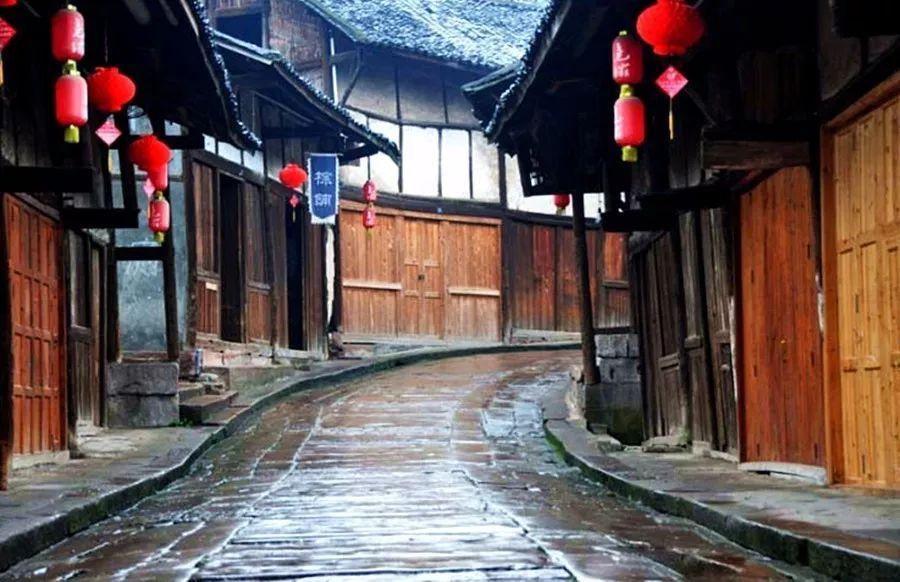 魏大勋再次分手，与女友同城却无互动，媒体猜测走流量路线